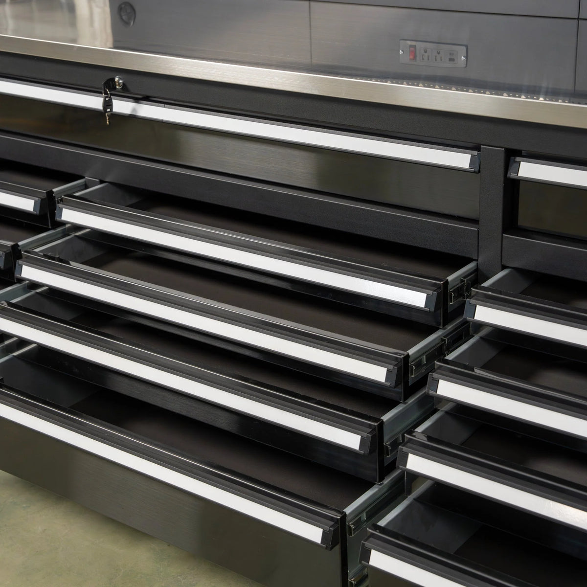 GTOOLS Heavy Duty 72" Rolling Toolchest